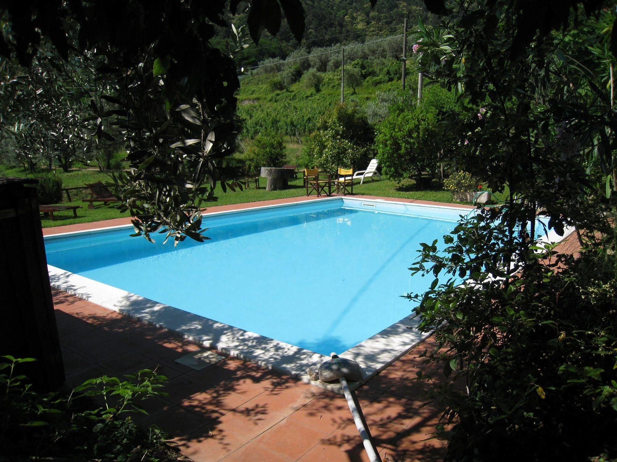 Fattoria Di Bacchereto - Guest House Eksteriør billede